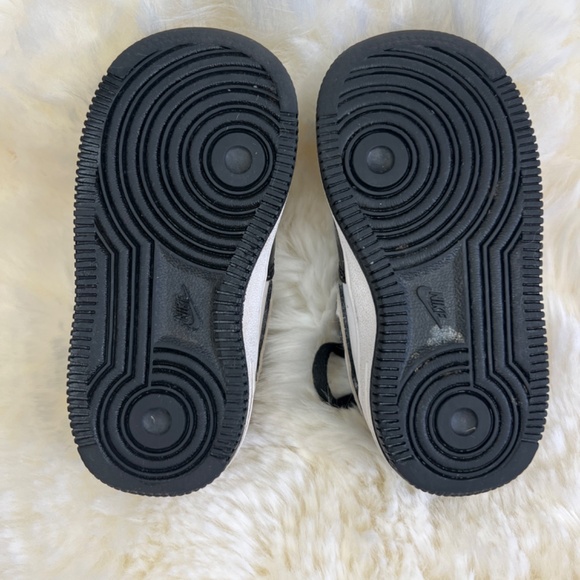 Nike Air Force 1 LV8 2 Panda Toddler 7c Black/White - Picture 5 of 5